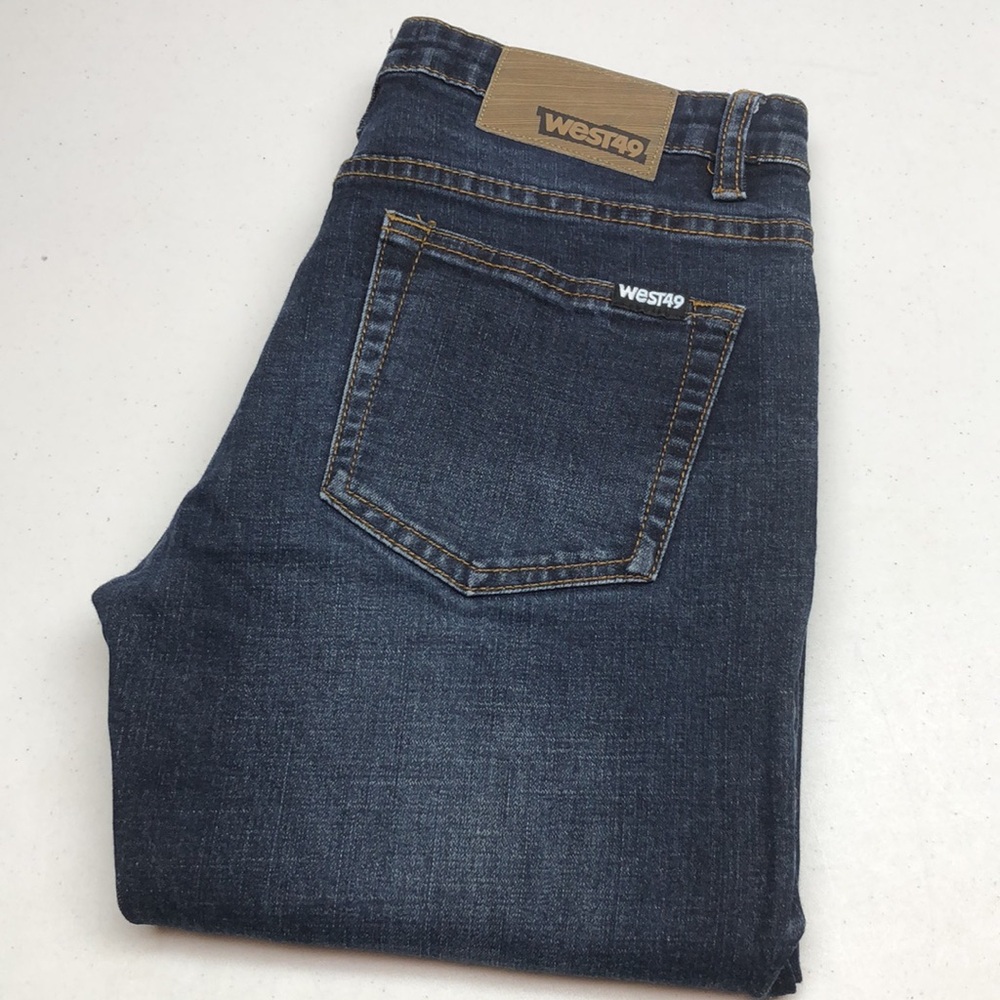 WEST 49 LIKE NEW STRAIGHT LEG JEANS 28x29 ⭐️
